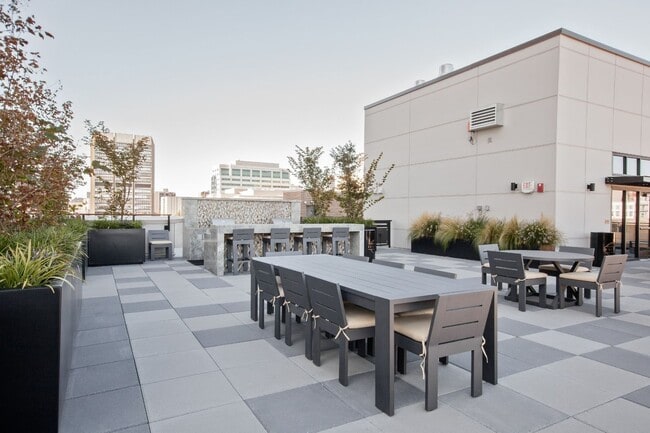 Photo - Lexington Apartments