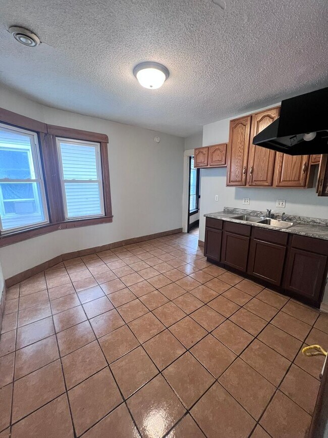 Photo - 812-814 S. 30th St. Unit 812-Upper