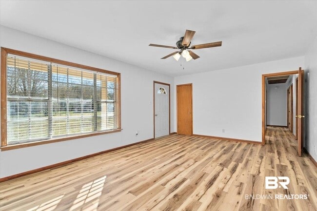 101 Stover Dr