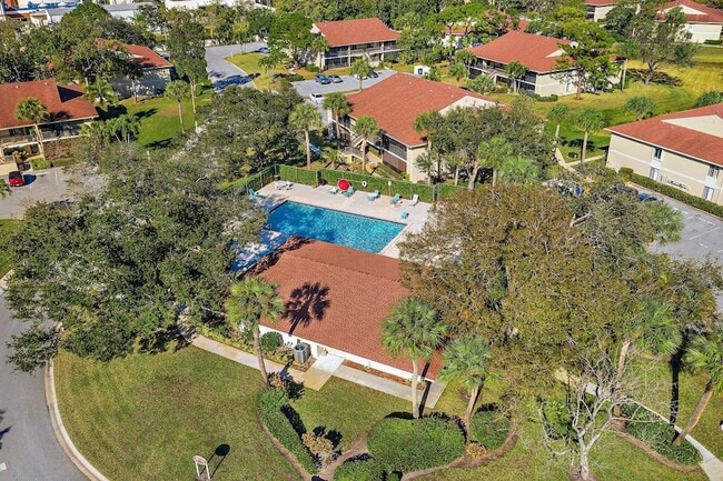 Photo - 6531 Chasewood Dr Unit H