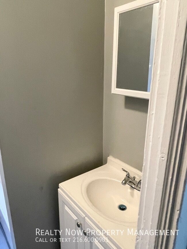 Photo - 2670 W 41st St Apartment Unit 1