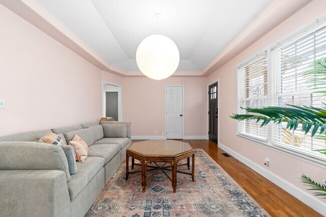 Photo - 205 Centennial Dr