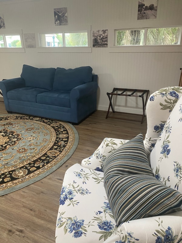 Photo - 805 1st St NE