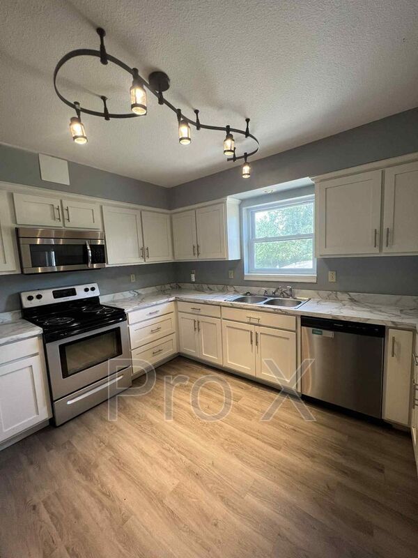 Photo - 1929 S Black Cat Rd Unit 1929 S Blackcat Rd A