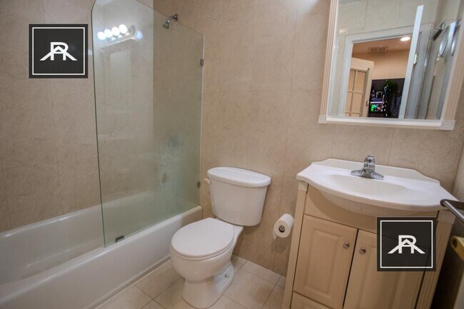 Photo - 3 bedroom in Brookline MA 02446 Unit 6