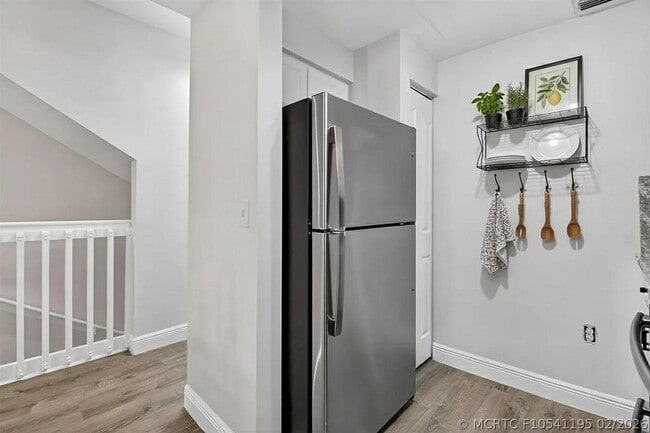 Photo - 2032 Alta Meadows Ln