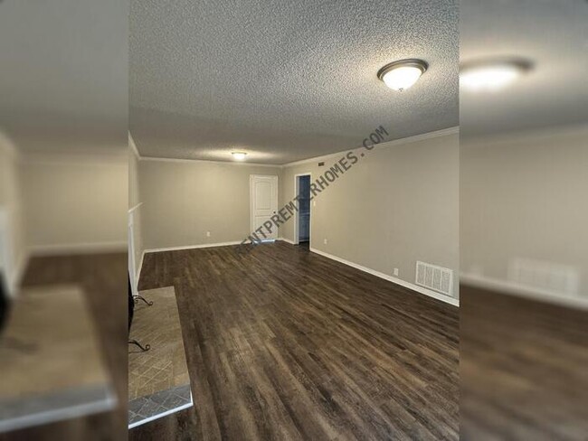 Photo - 2111 Pattywood Dr