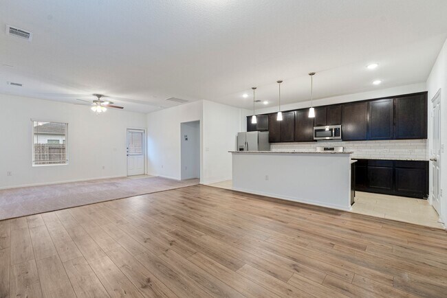 Photo - Stunning 4/2 Brand New Home in Kyle!