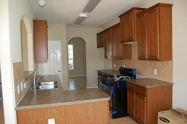 Building Photo - 5711 Coyote Call Ct Rental