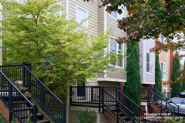 Photo - 2285 NE Sheffield Ave Townhome