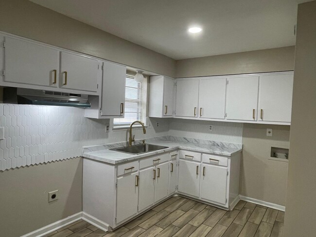 Photo - 3538 Arnold Rd