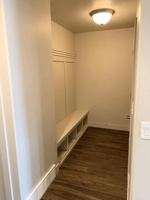 Photo - 302 E 1500 N