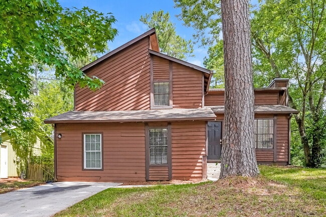 Building Photo - 6198 Creekford Dr