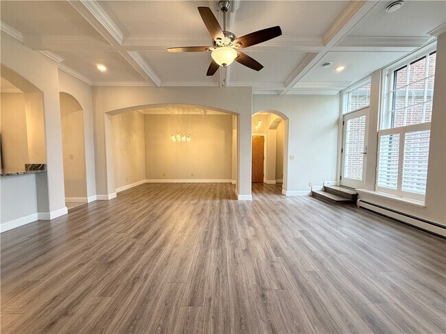 Photo - 1-41C E 8th St