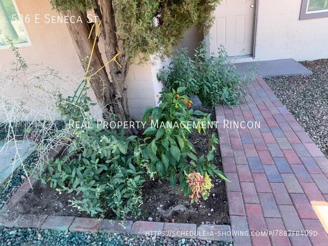 Photo - 536 E Seneca St