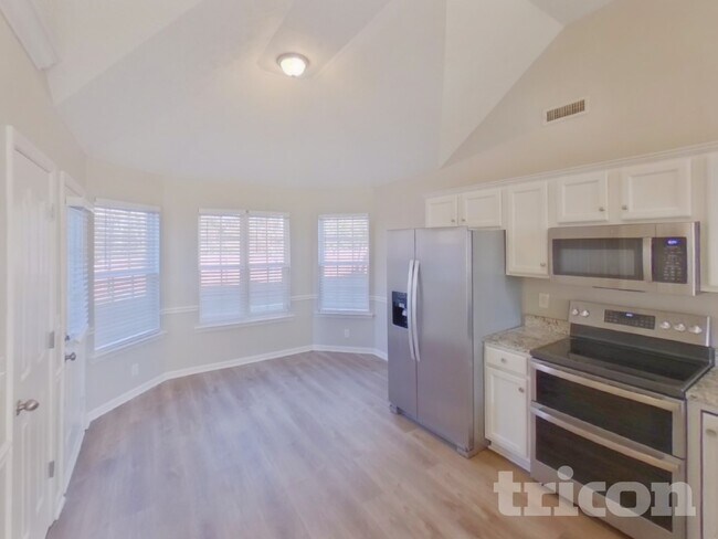 Photo - 3415 Hardwood Dr