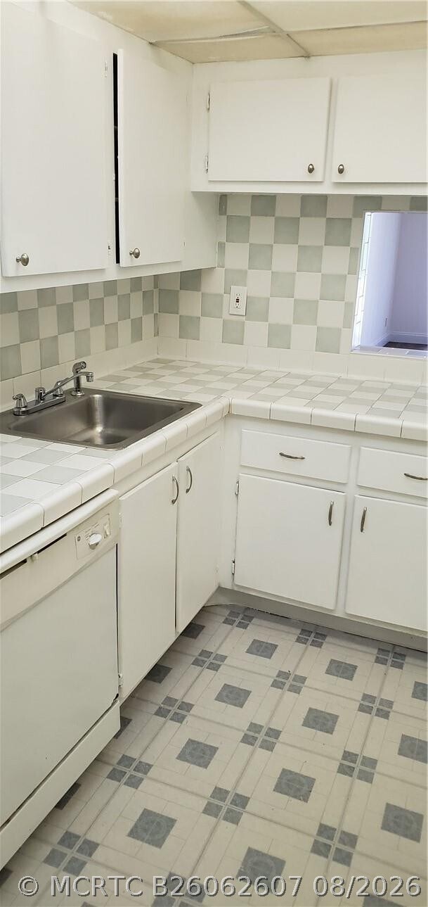 Photo - 7900 Fairview Dr Unit 206