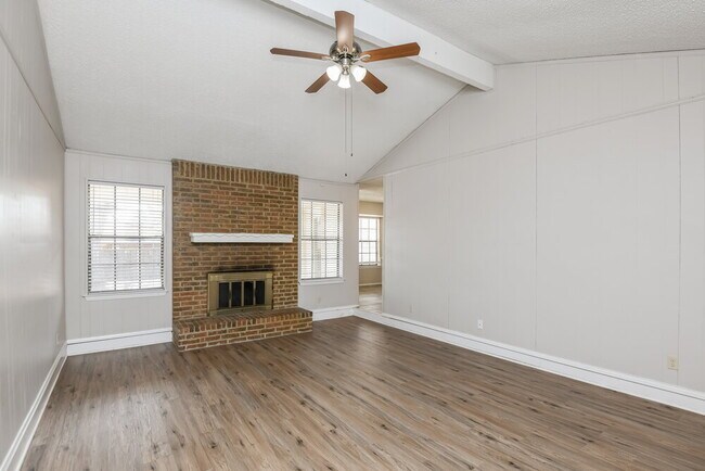 Photo - 7528 Beckwood Dr