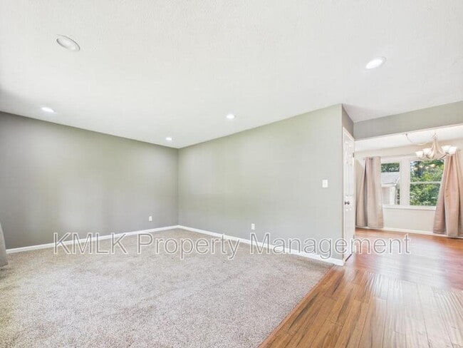 Photo - 3901 Vira Rd