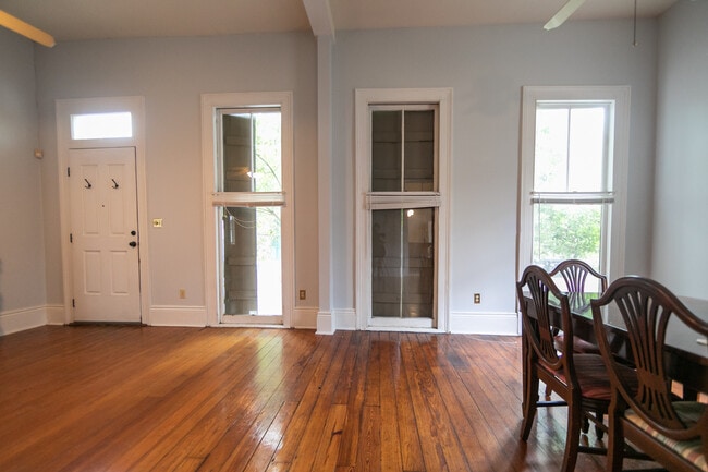 Photo - 727 Saint Roch Ave