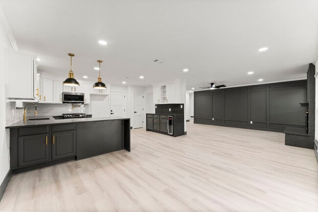 Building Photo - 26 E Woodtimber Ct