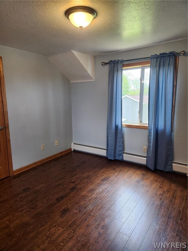 Photo - 5834 S Transit Rd