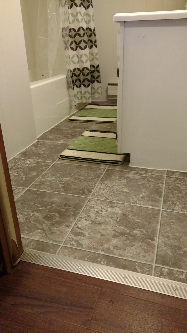 Photo - 127 Kaufman Church Rd Unit #4