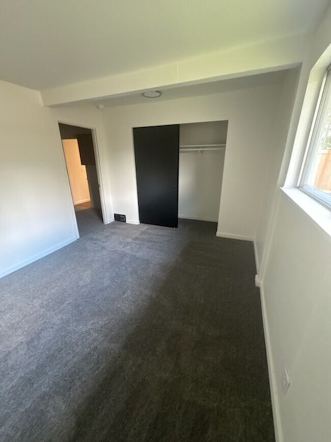 Photo - 1511 N Harmon St