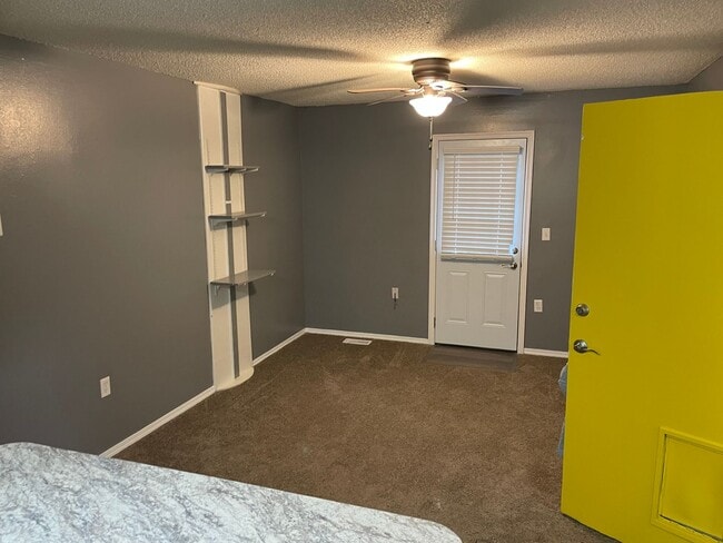 Photo - Shoreline Duplex Apartment Unit B