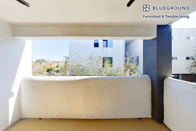 Photo - 3883 Ingraham St Unidad FL3-ID916A