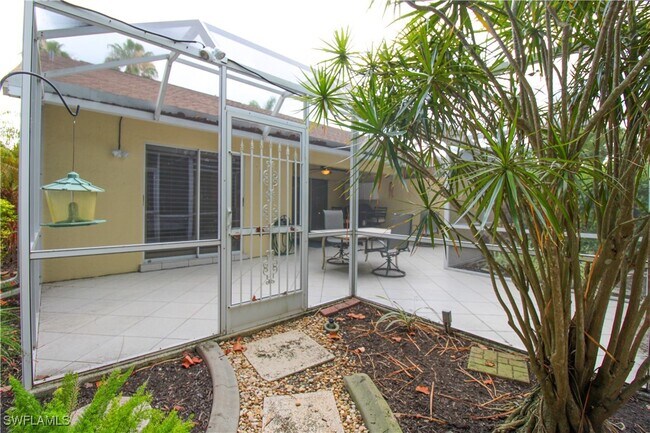 Photo - 470 St Andrews Blvd