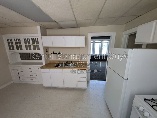 Photo - 2300 W 50th St Unit 11