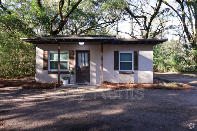 Building Photo - 9759 Cove Ave Rental