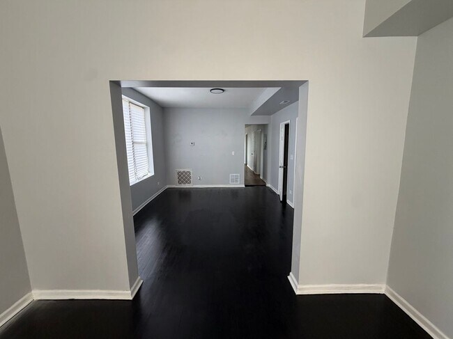 1537 S St Louis Ave Unit 3F
