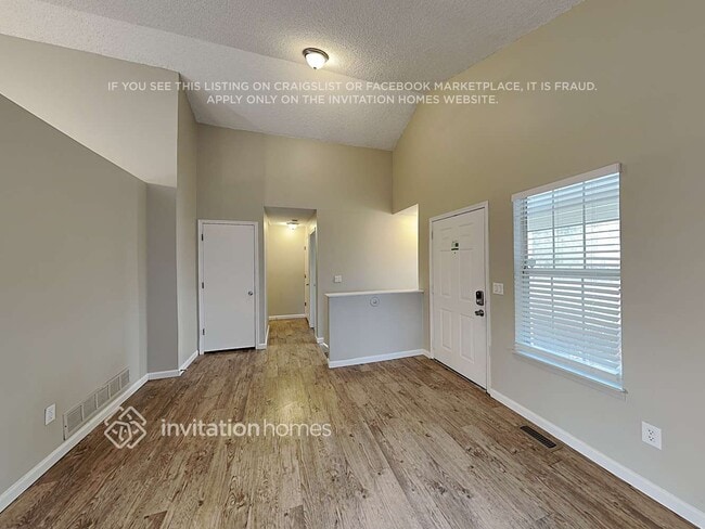 Photo - 17215 E Wagontrail Pkwy