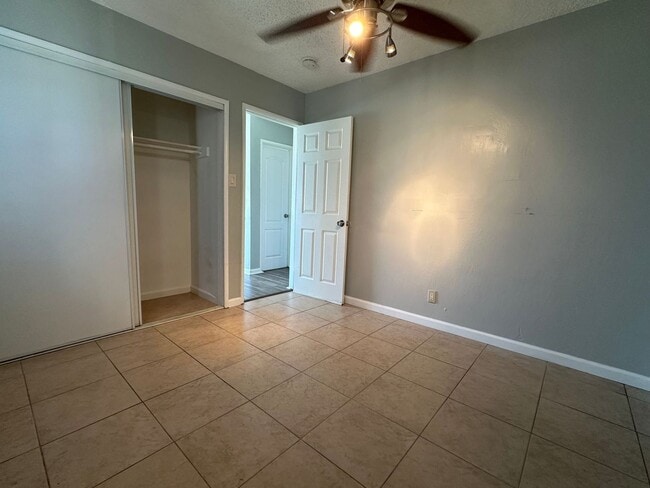 Photo - 3427 Arthur Ave Unit 3427