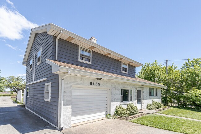 Photo - 6125 Seaman Rd