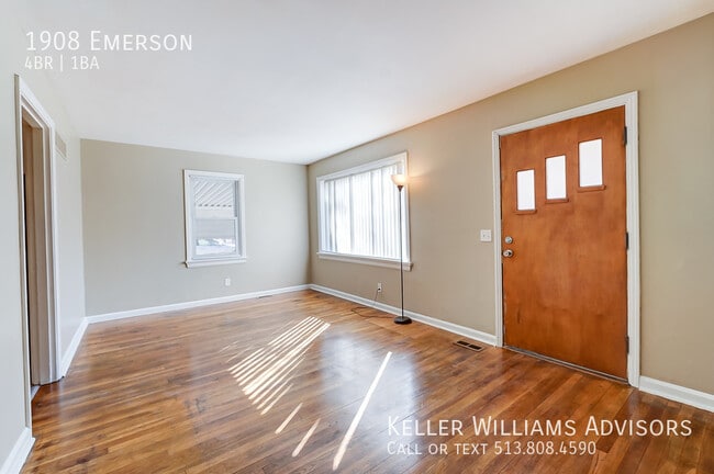 Photo - 1908 Emerson-