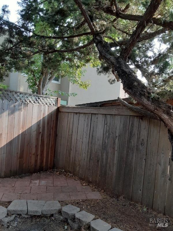 Photo - 2310 Maher Dr