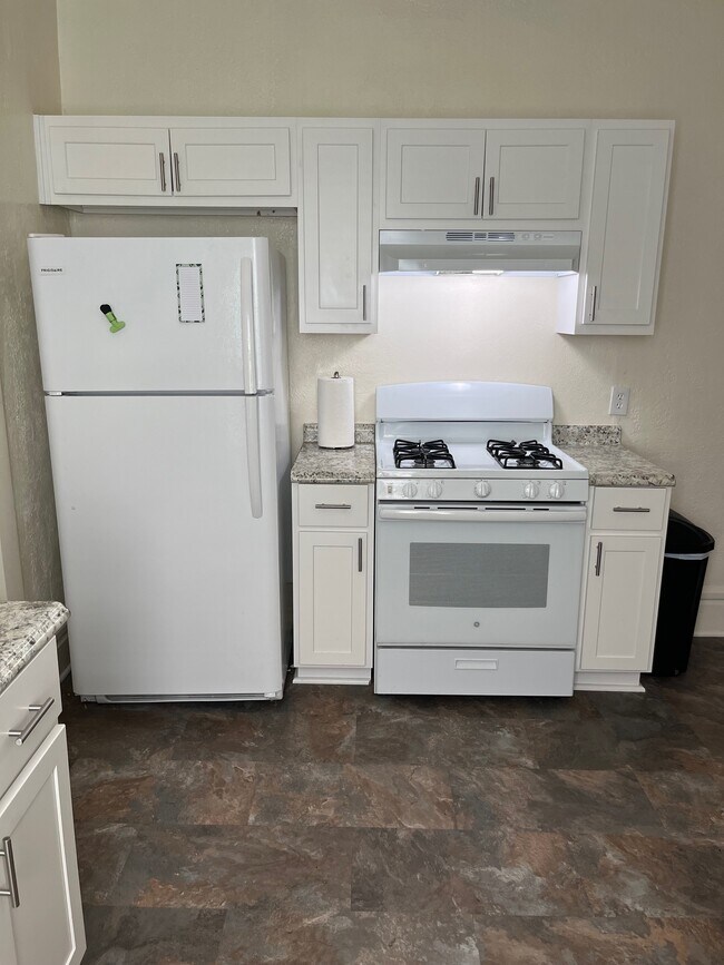 Photo - 287 Wheeler St