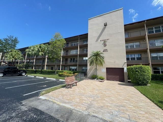 Building Photo - 13255 SW 9th Ct Unit 110G