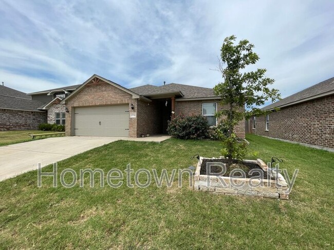 Building Photo - 1712 Vermilion Ln
