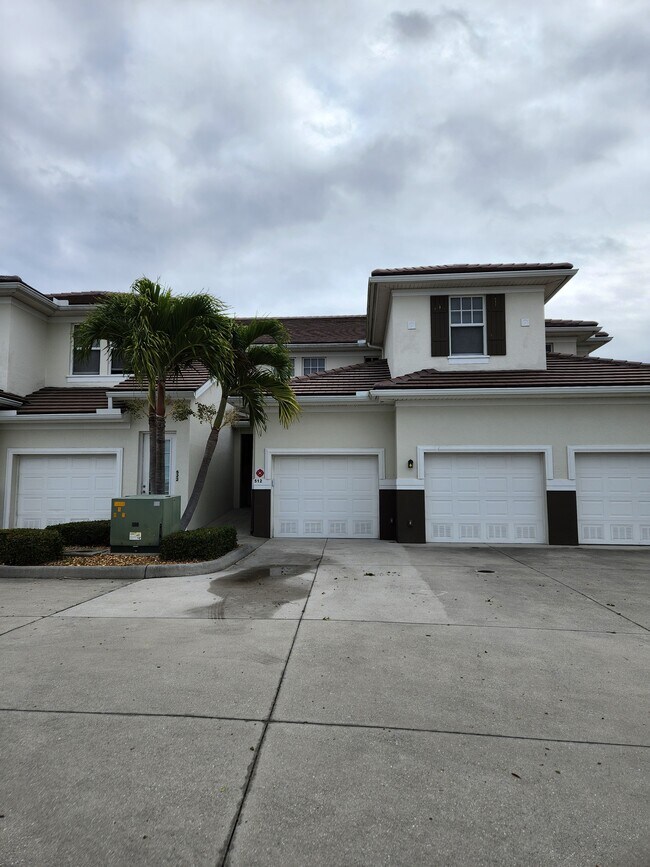 Building Photo - 17298 Acapulco Rd Unit 512