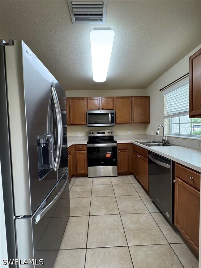 Photo - 9093 Gervais Cir