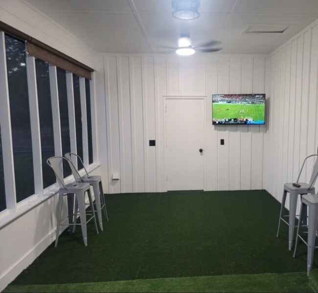 Photo - 3321 4th Ave