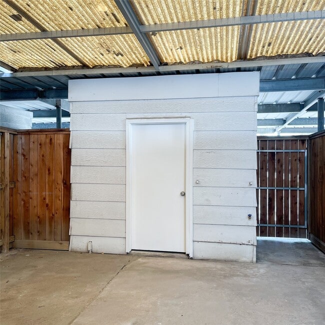 Photo - 7331 Chasewood Dr