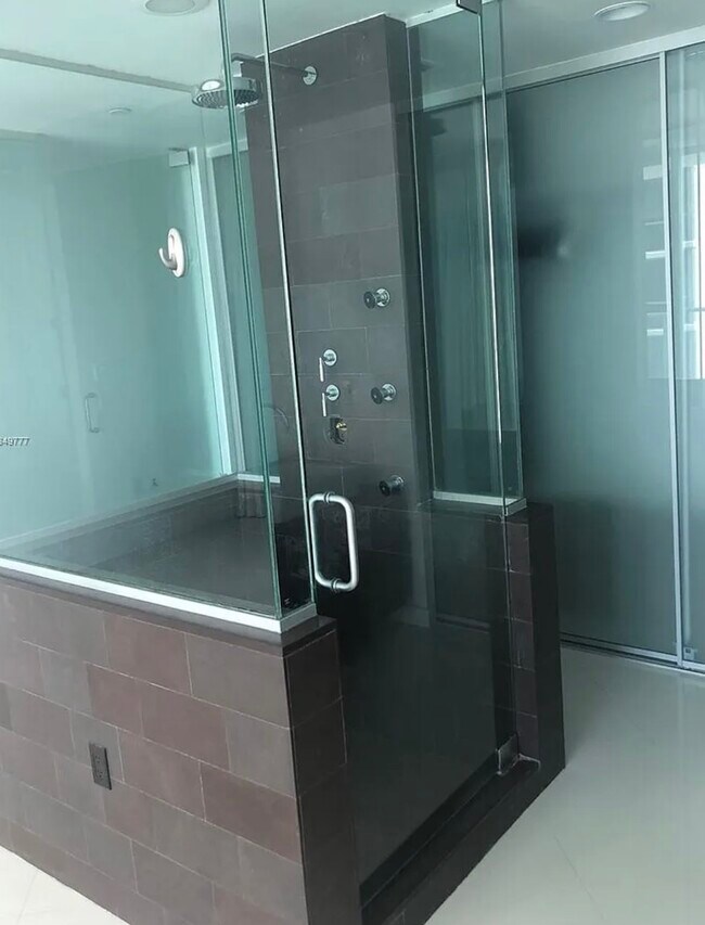 Photo - 1040 Biscayne Blvd Unit 2505