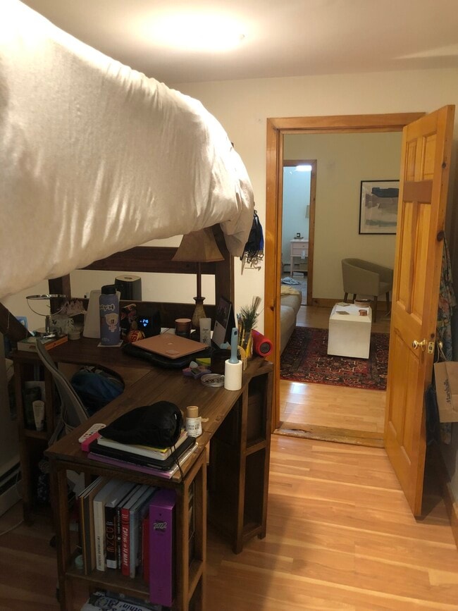 Photo - 21 Aberdeen St Unidad D