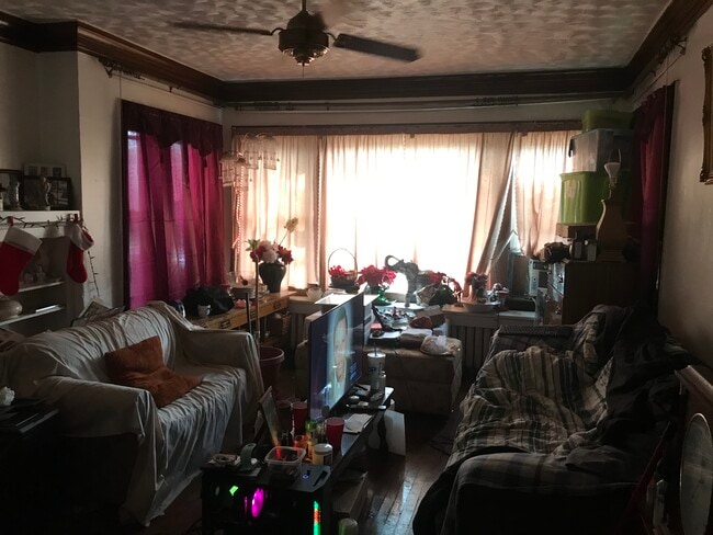 Photo - 1475 W 77th St Unit 1B