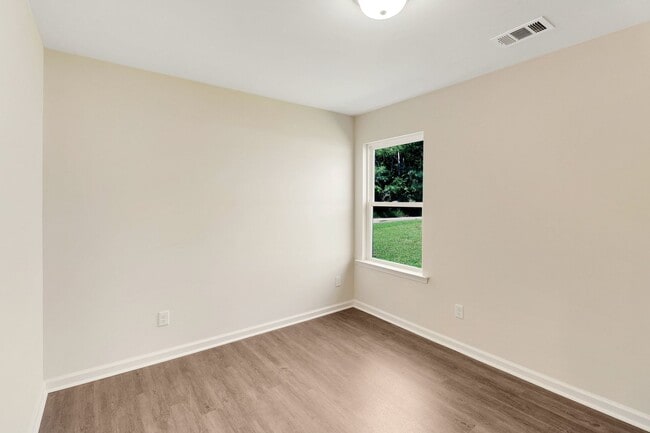 Photo - Hartford - Statesboro 3 Bed 2 Bath